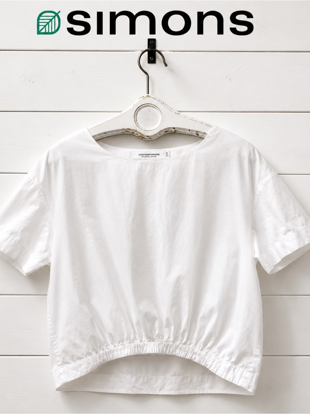 CONTEMPORAINE Exclusive to Simons White Elastic Hem Top – Small